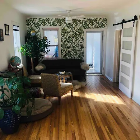 Surfers Ranch Villa